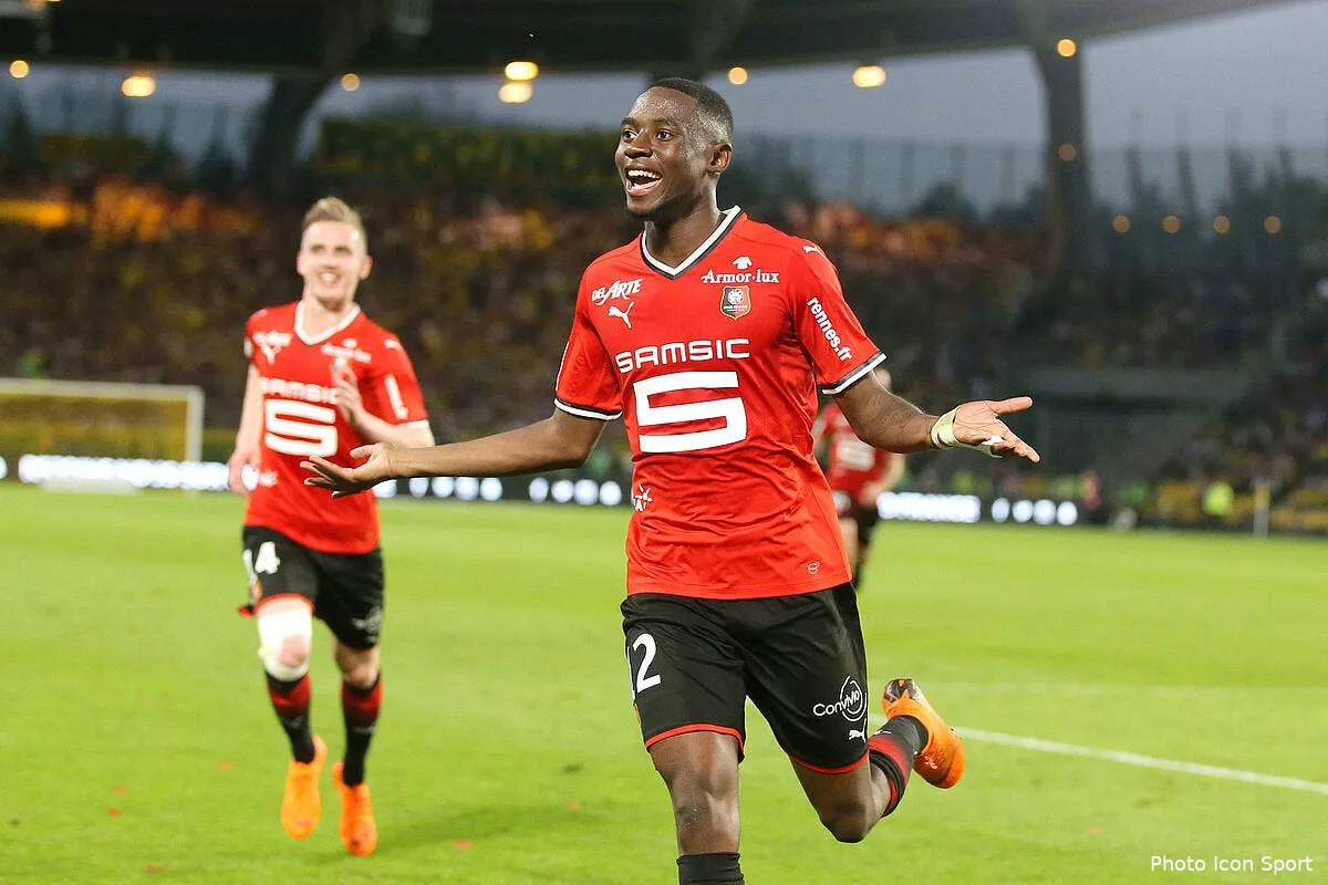 asm deja chaud au mercato monaco regarde a rennes icon vmi 200418 05 26217389