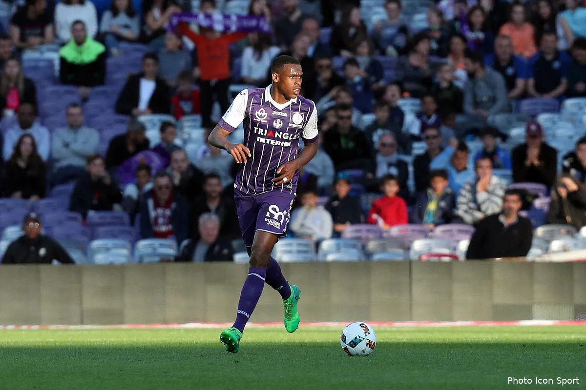 asm enorme offre mais touche pas a mon diop repond toulouse iconsport blo 060517 04 25183343