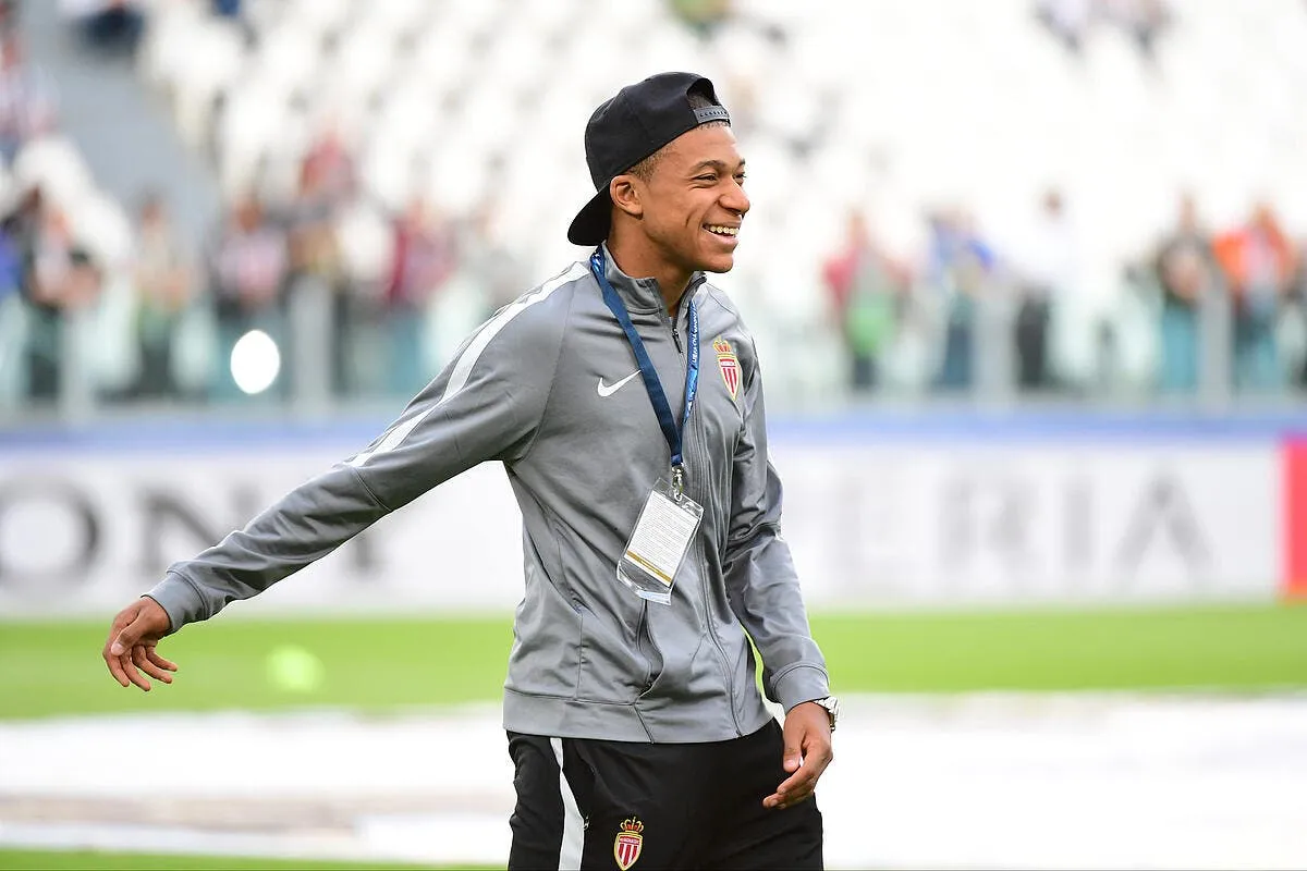 asm et une troisieme offre a 135 me pour mbappe iconsport win 090517 01 4722185479