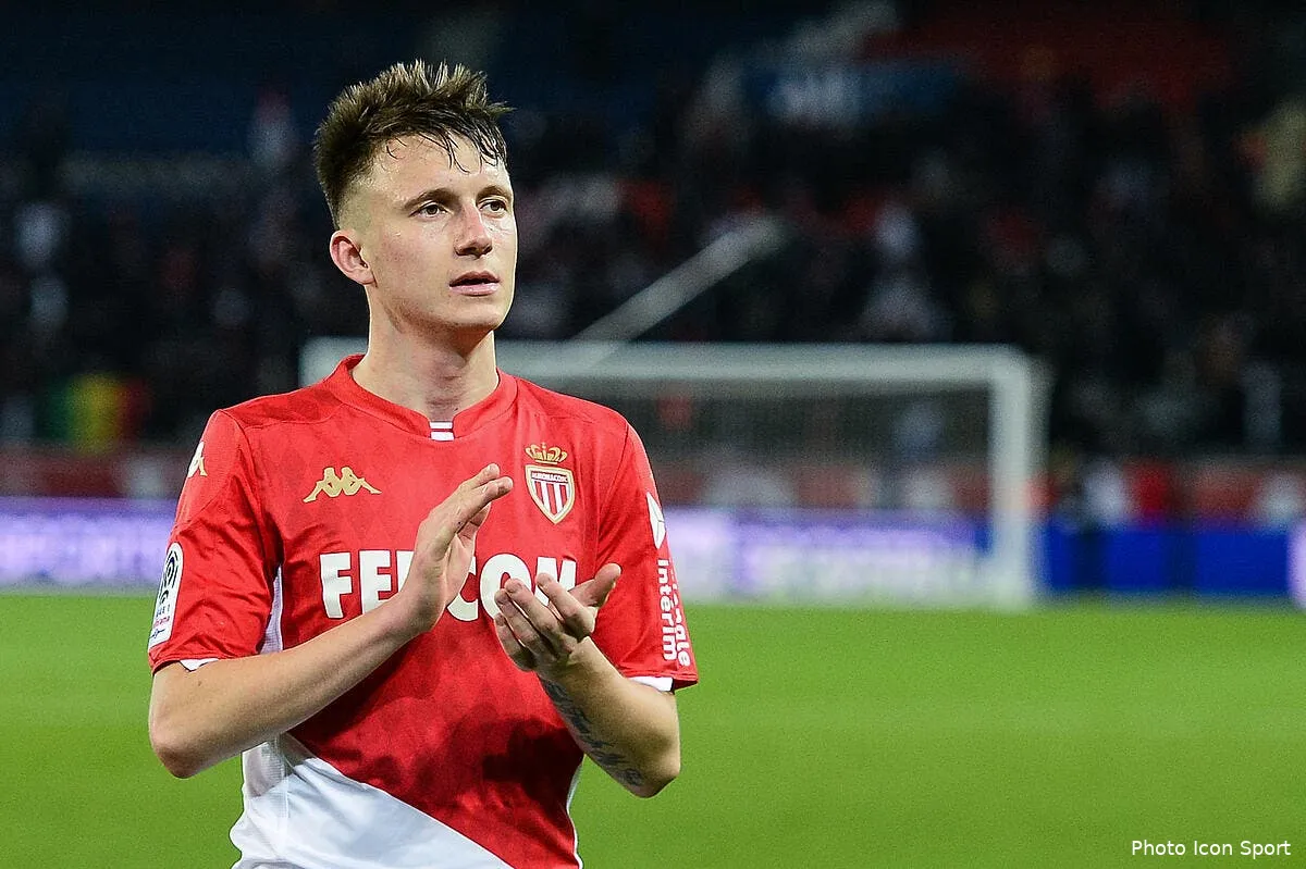 asm golovin prolonge a monaco jusqu en 2024 icon bap 120120 93 219280825