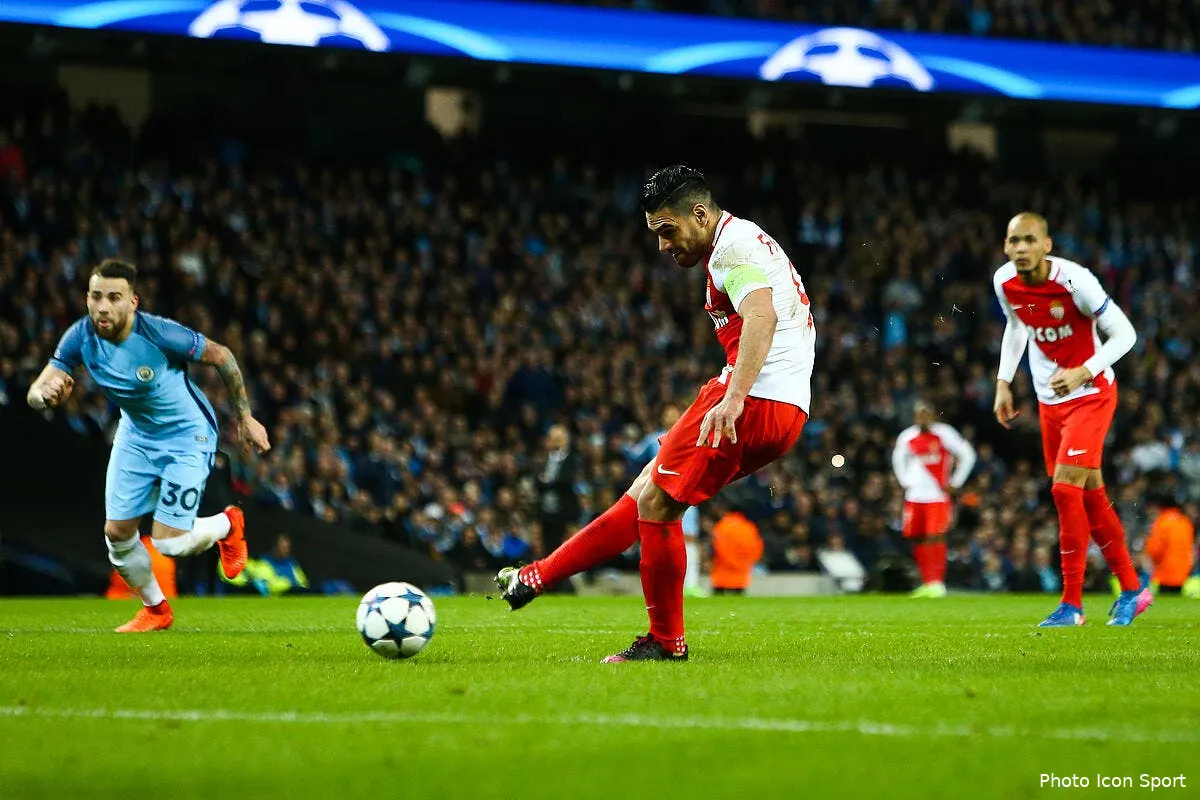 asm jardim refuse de flinguer falcao sur penalty iconsport bpi 210217 03 17171990