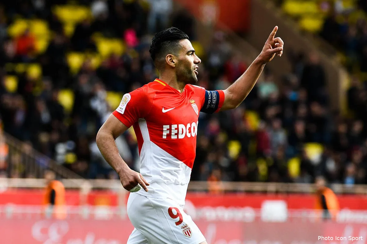 asm jardim veut enterrer l om et l ol le plus vite possible iconsport icon zua 070418 01 04215079