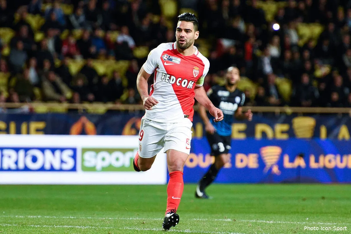 asm l aveu de falcao sur les offres venues de chine iconsport del 250117 93 31168696