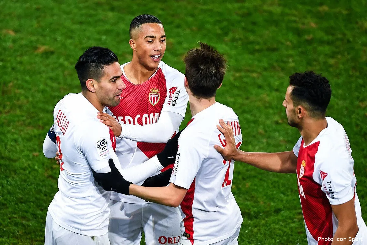 asm le chouchou de thierry henry sur le depart pour 20 me icon bap 241118 93 113243257