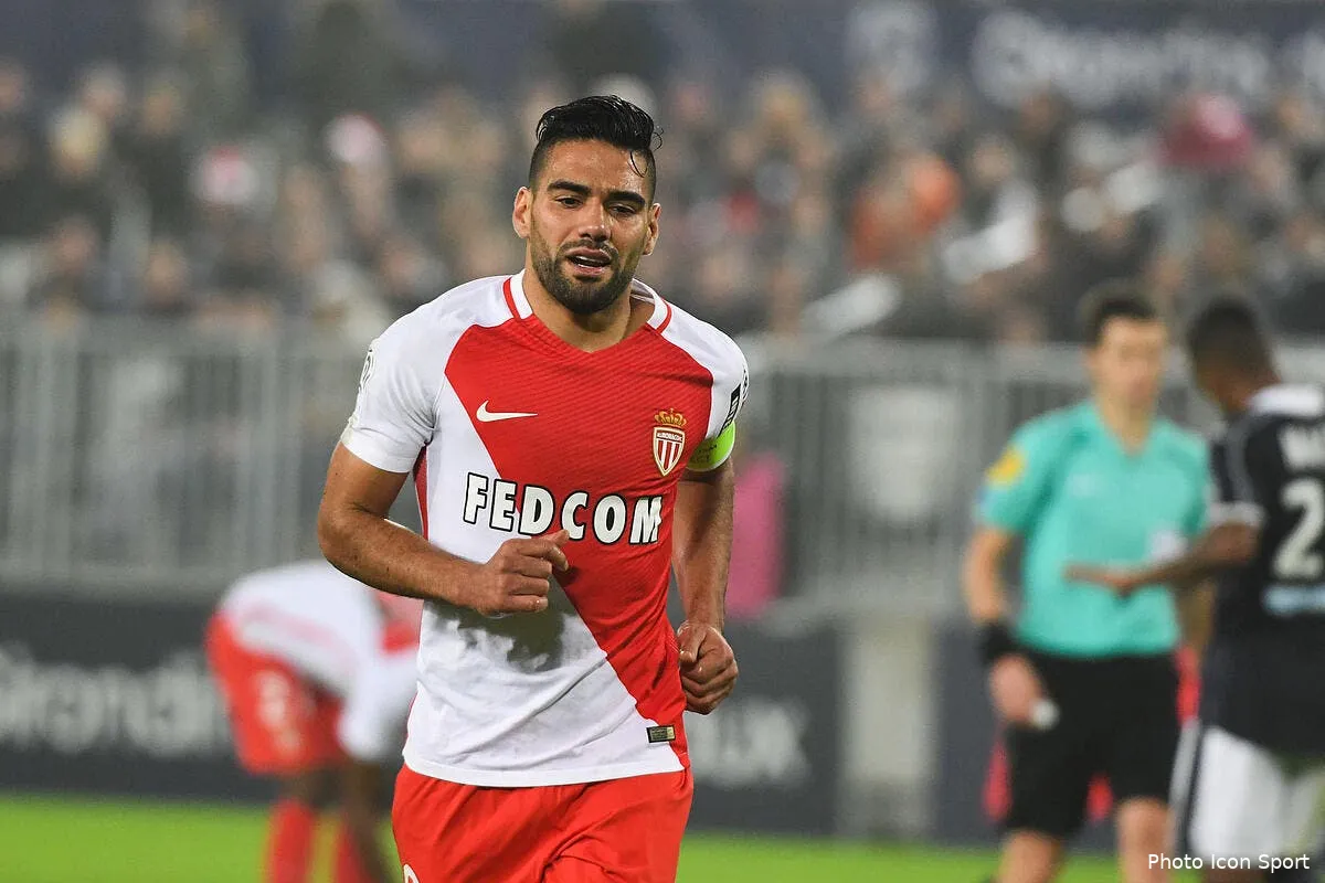 asm monaco se balade en tete mais jardim reste calme iconsport blu 101216 01 10163810