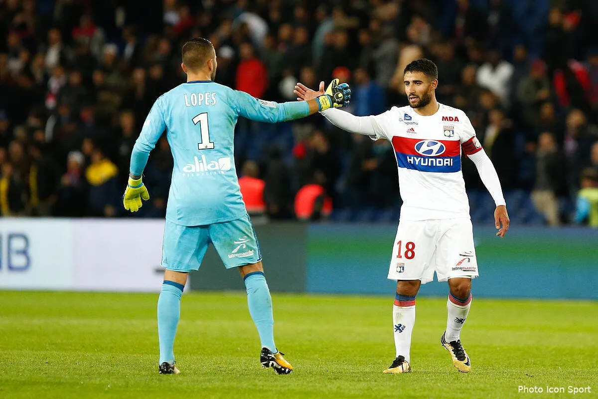 asm ol cazarre lache son prono et dezingue trois lyonnais icon fid 170917 08 09208963