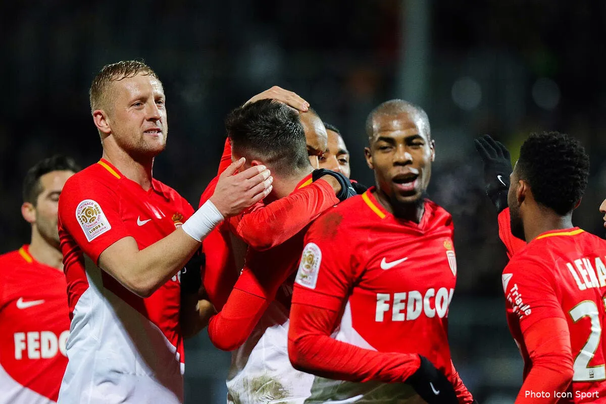 asm om glik meilleur attaquant que mitroglou nabil djellit a ose iconsport icon lem 100218 11 16210239