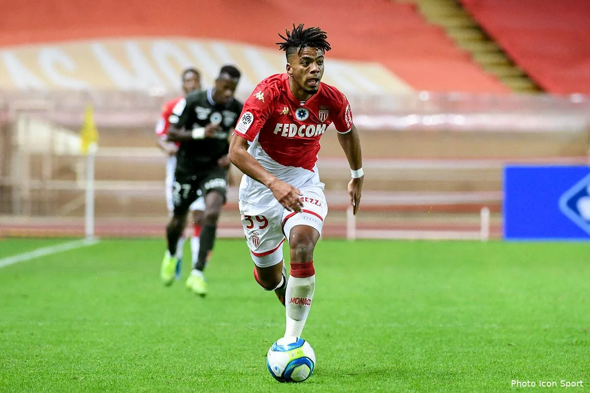 asm un flop et remplacant a 25 me c est l exploit du mercato henrichs274337