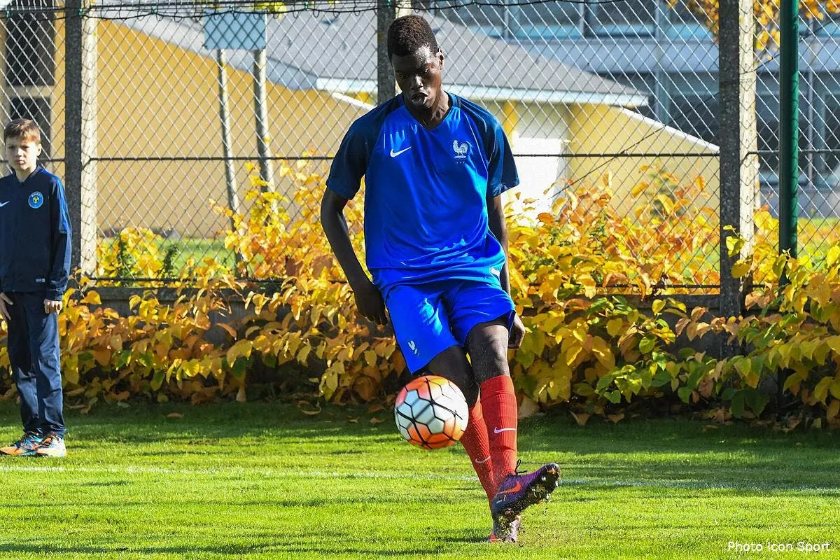 asm un jeune monegasque claque la porte pour bielsa benoit badiashile180640