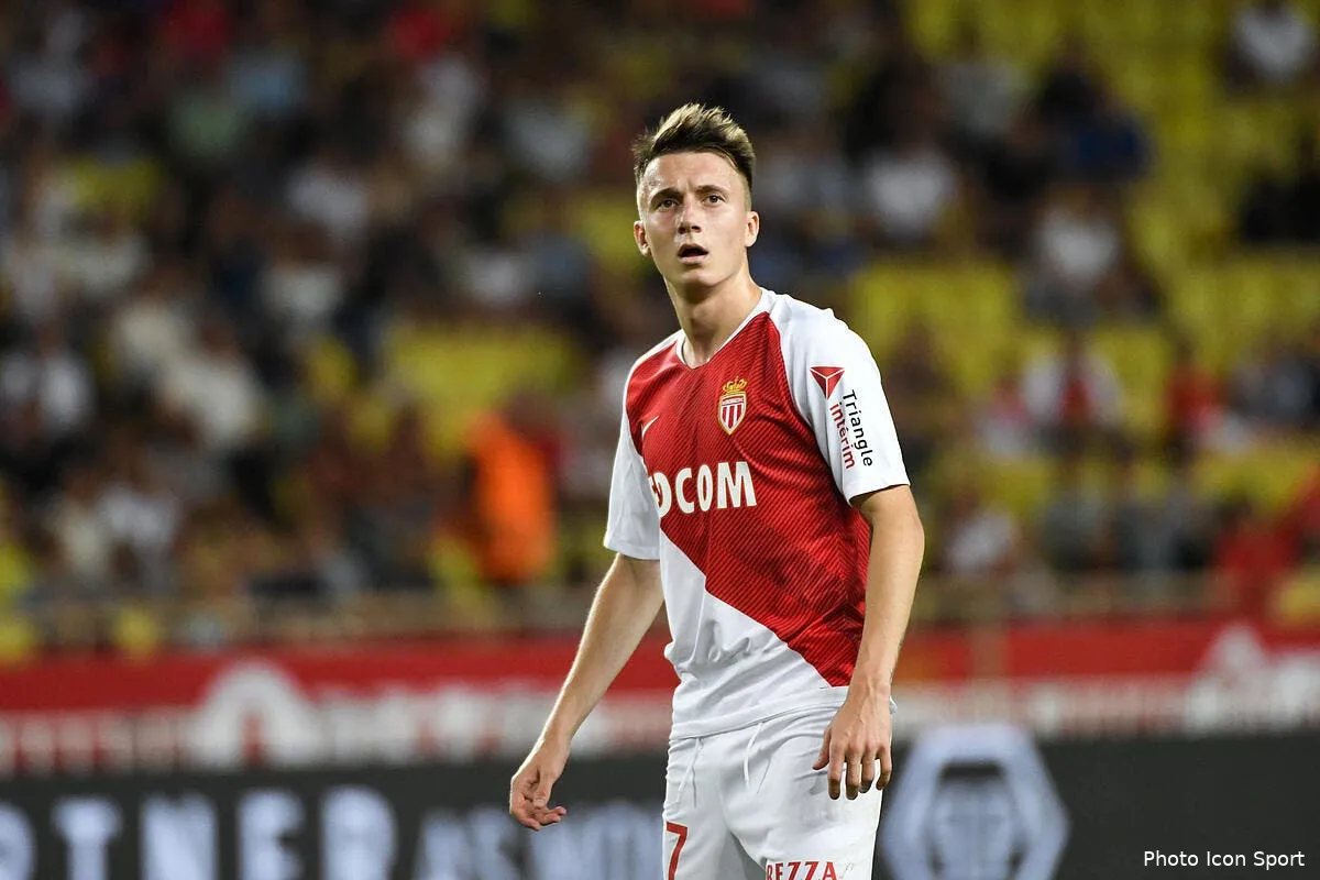 asm un point par match mais monaco se verrait bien sur le podium iconsport icon anp 210918 93 12231181