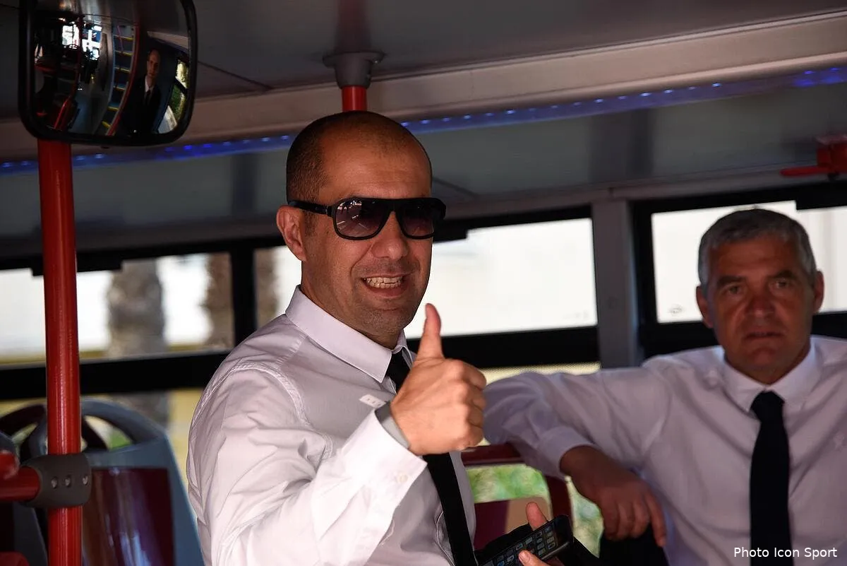 asm un salaire enorme et jardim dit oui a la chine iconsport zua 200517 01 40182445