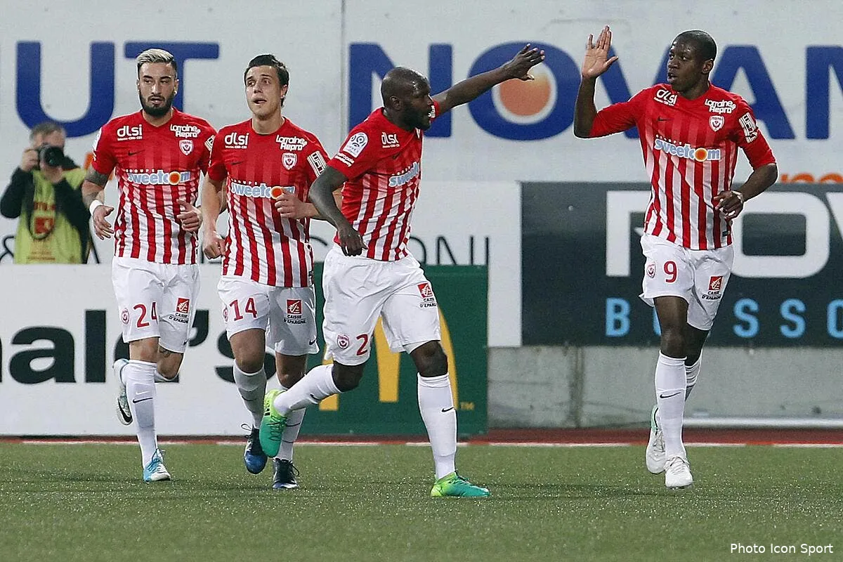 asnl nancy ne regarde plus les autres avant la 38e journee iconsport mrv 080417 05 02176096