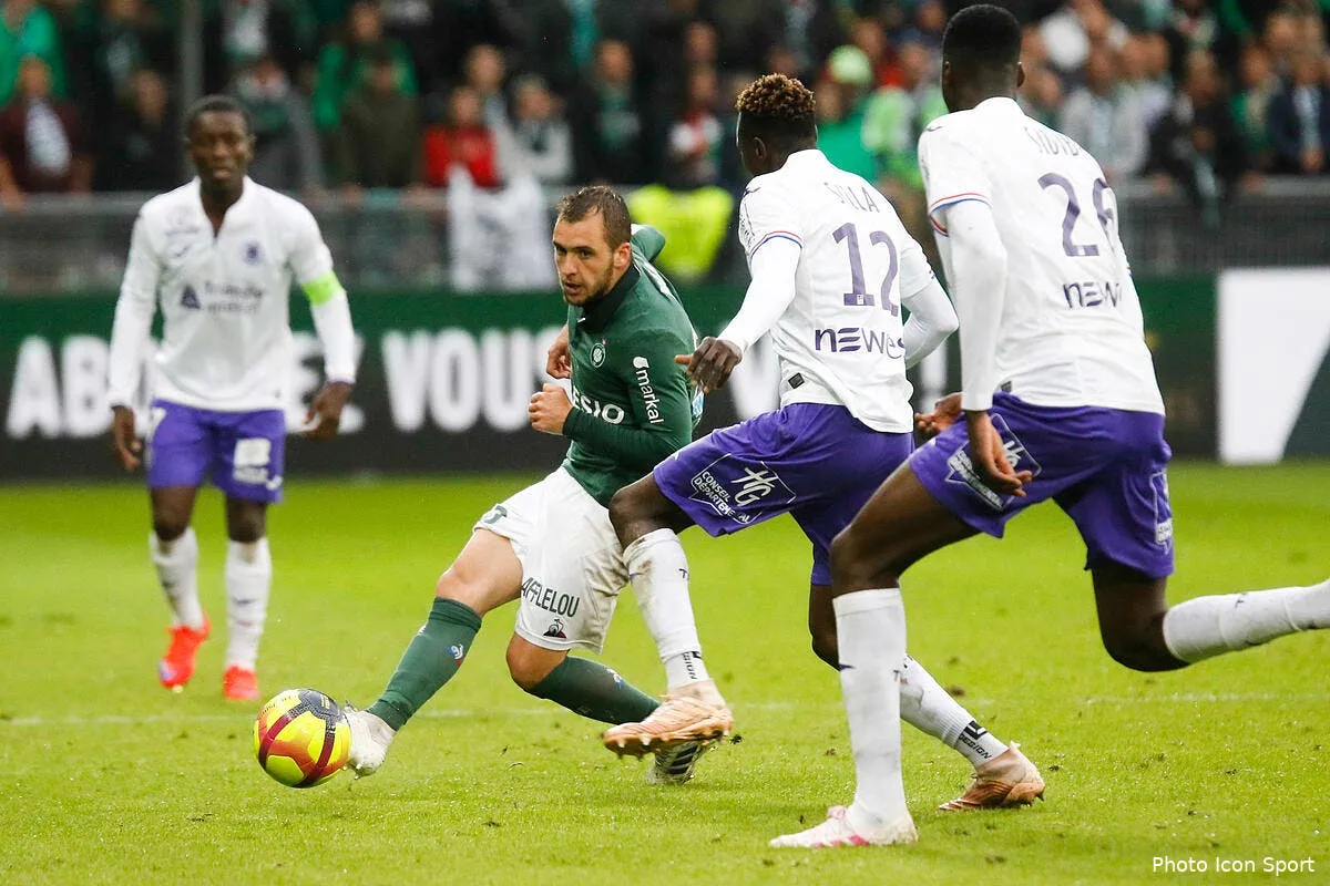 asse a peine adopte il reve de ruiner la saison de l ol icon bia 280419 08 12252835