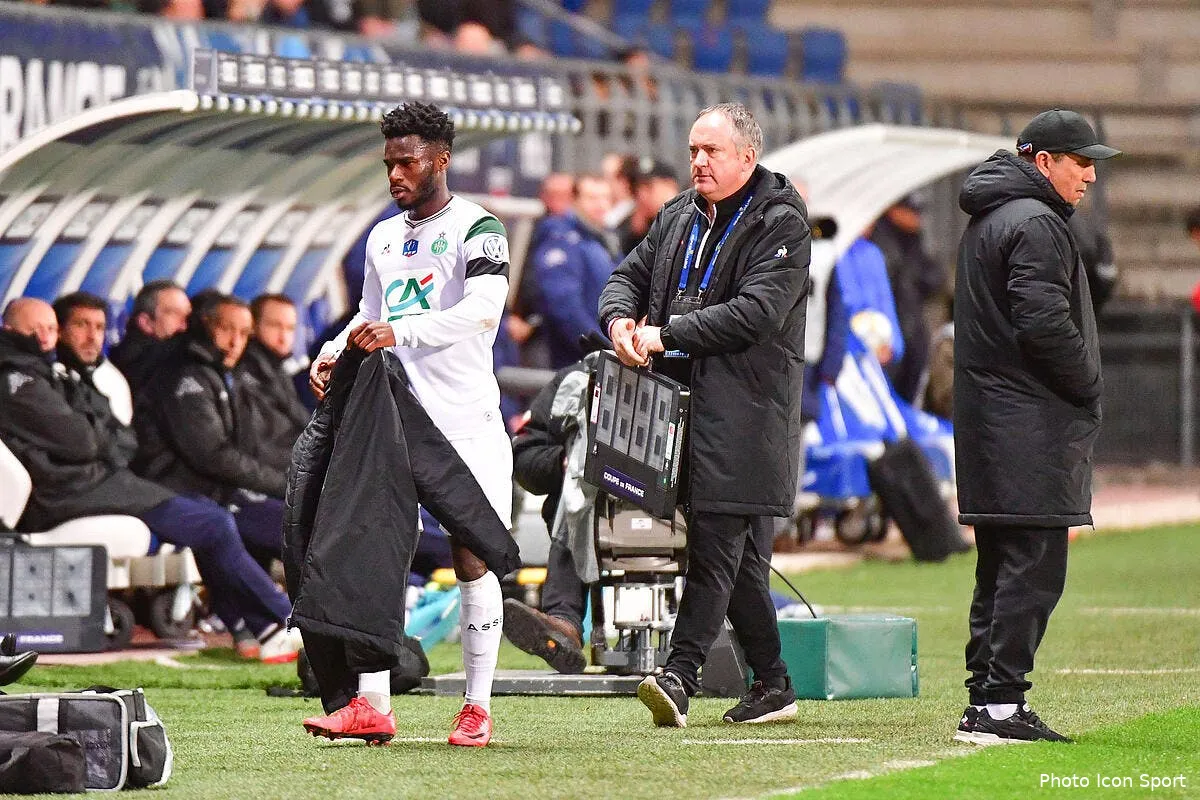 asse bamba est courtise au mercato gasset le met en garde iconsport icon win 240118 01 38382215593