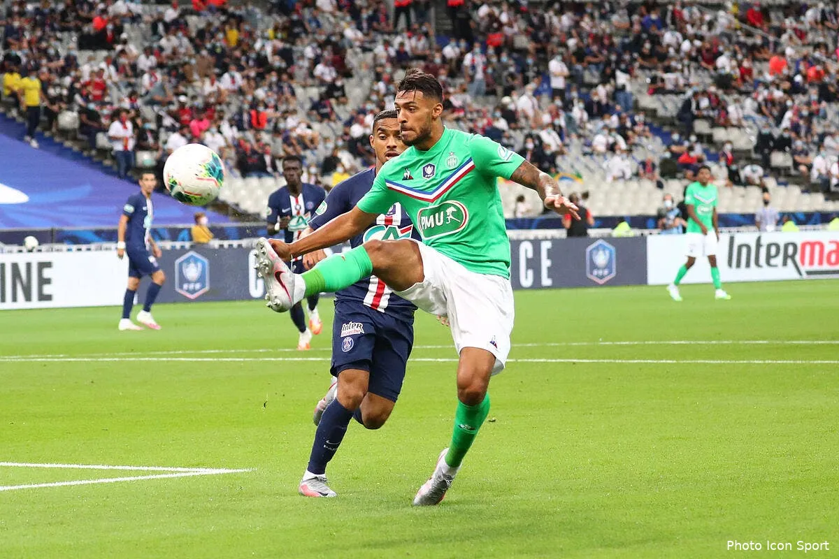 asse bouanga recadre l equipe sur sa vie privee icon 20200724 el001058291169