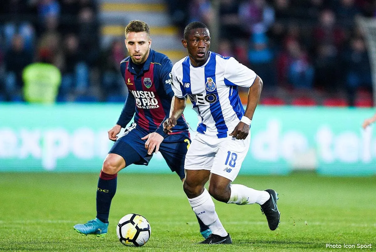 asse ca sent bon pour majeed waris iconsport icon glo 110218 45 08225843