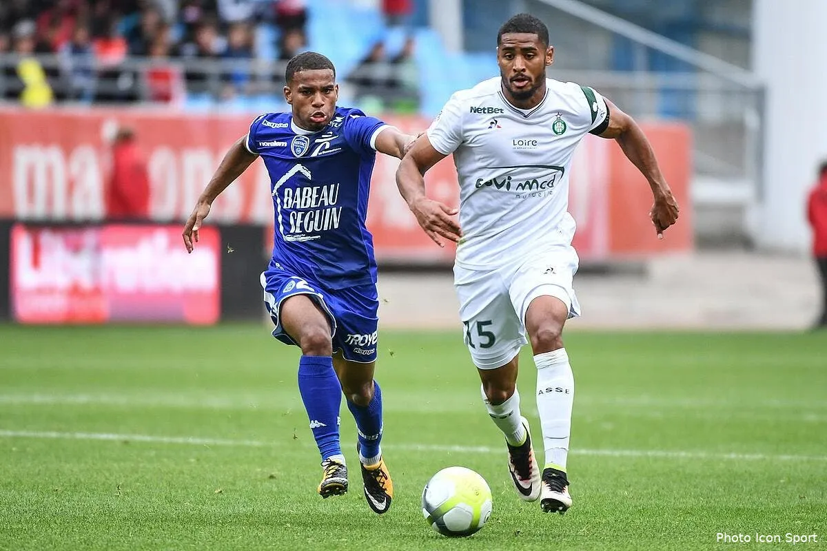 asse cette vente inesperee se precise pour l asse icon dib 011017 100 06222111