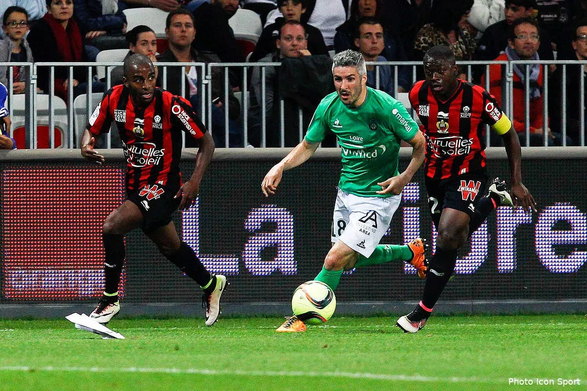 asse decision imminente pour un milieu sur le depart iconsport anp 070516 08 18143896