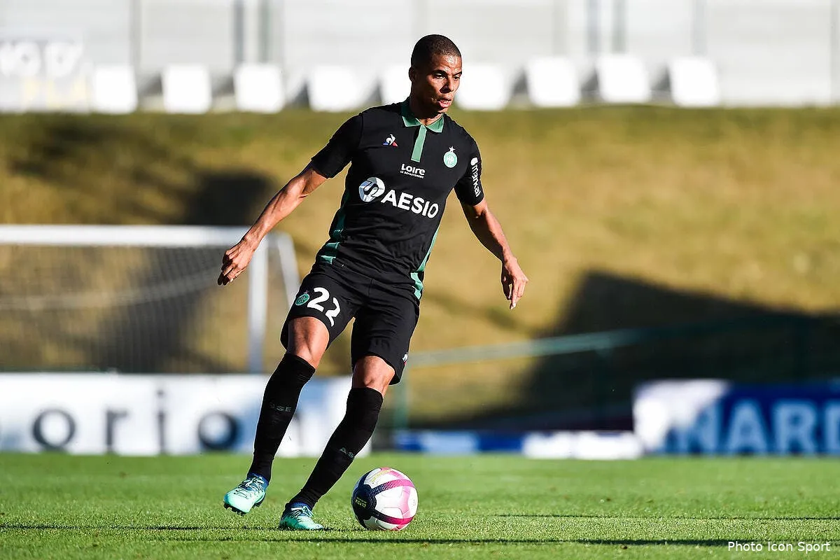 asse famille projet contrat kmp explique son choix de rester icon laf 180718 37 23225669