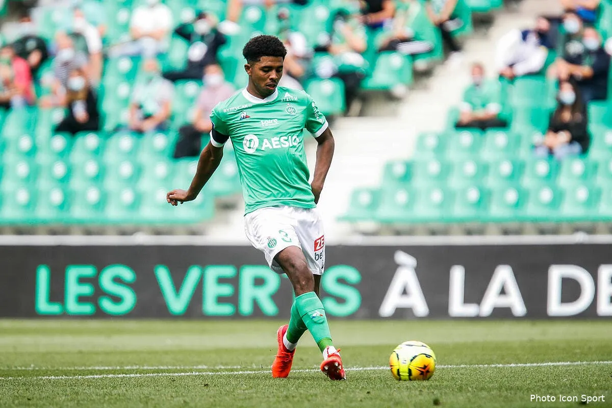 asse fofana bloque leicester teste la resistance de puel wesley fofana 1293913