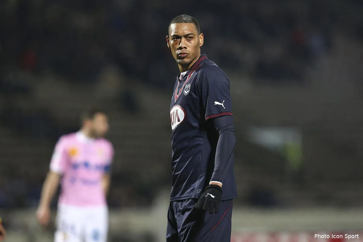 asse hoarau n a pas digere le coup tordu des verts au mercato iconsport blo 220214 38 19149986