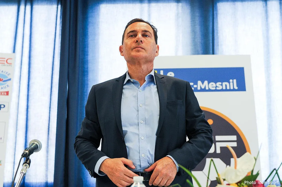 asse l asse de nouveau a vendre un pote a sarko s y colle iconsport icon bap 060917 93 33 1230551