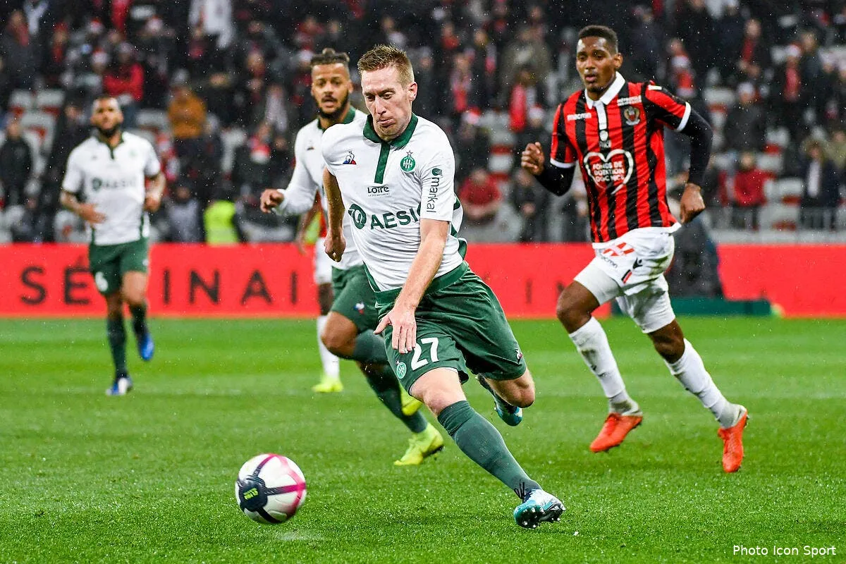 asse l olympiakos snobe mitroglou et fonce sur ce buteur de l asse icon del 161218 45 37240531