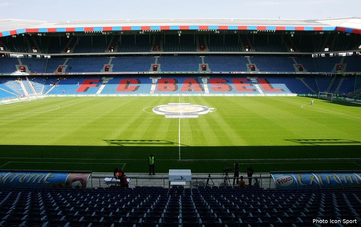 asse le fc bale joue un premier match contre la neige iconsport sfo 220407 66 04134698