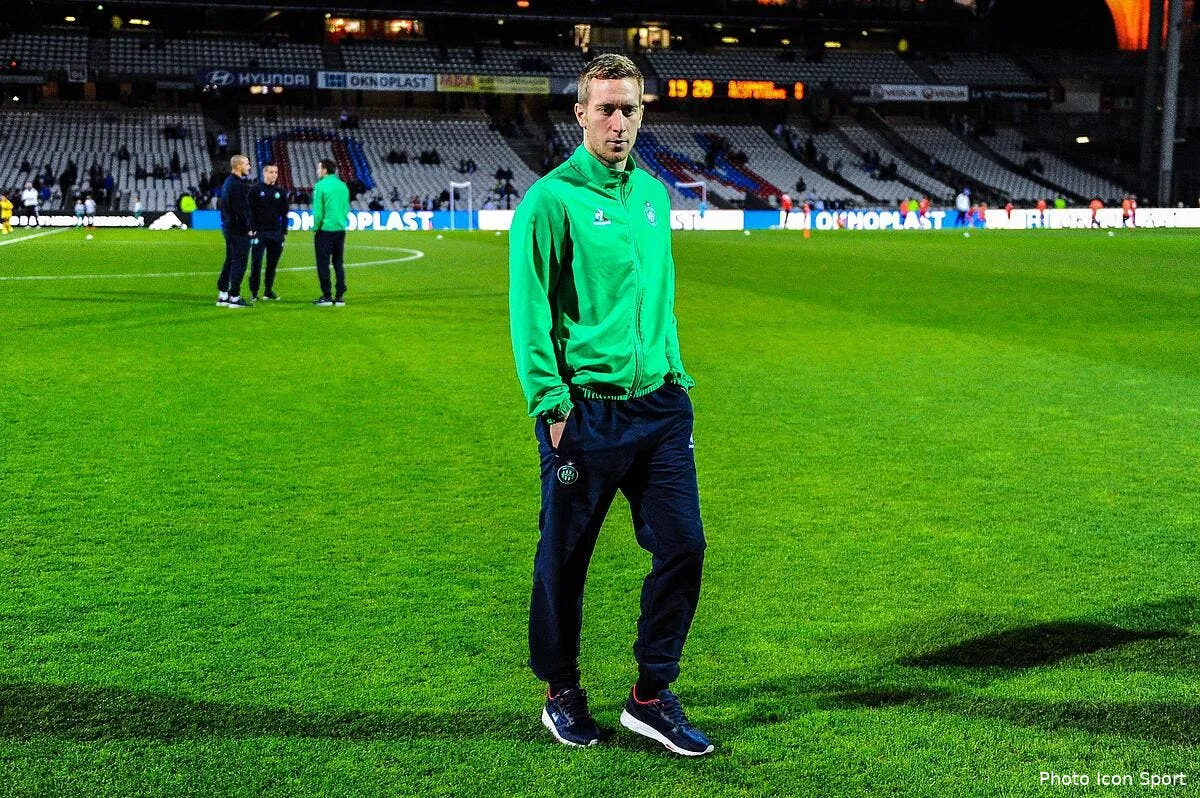 asse le groupe stephanois avec beric face a lille iconsport jpt 081115 10 82142866