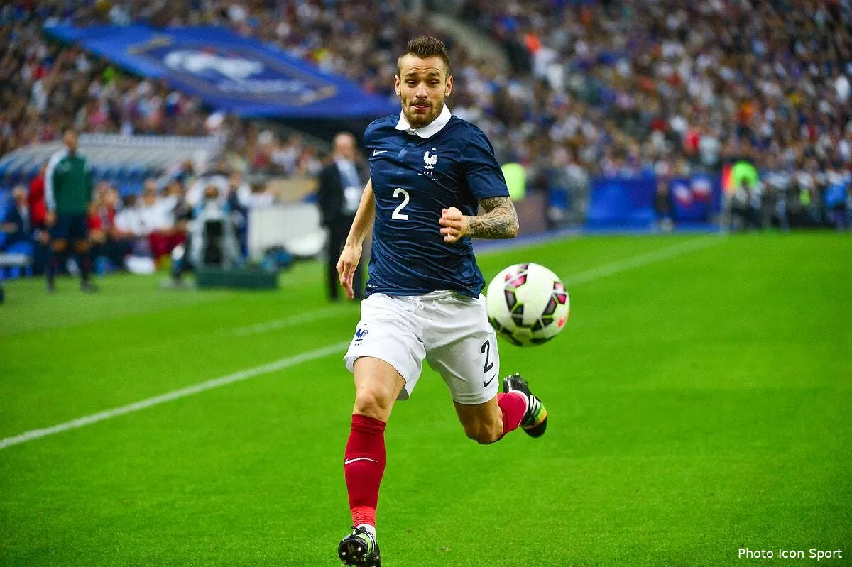 asse les bleus ca n empeche pas debuchy de dormir icon win 040914 08 81212533