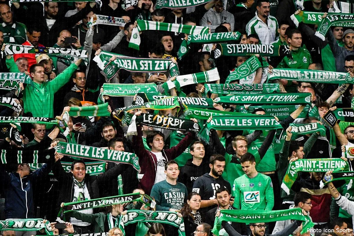 asse les supporters debarquent et demandent des explications icon dib 241019 11 119279027