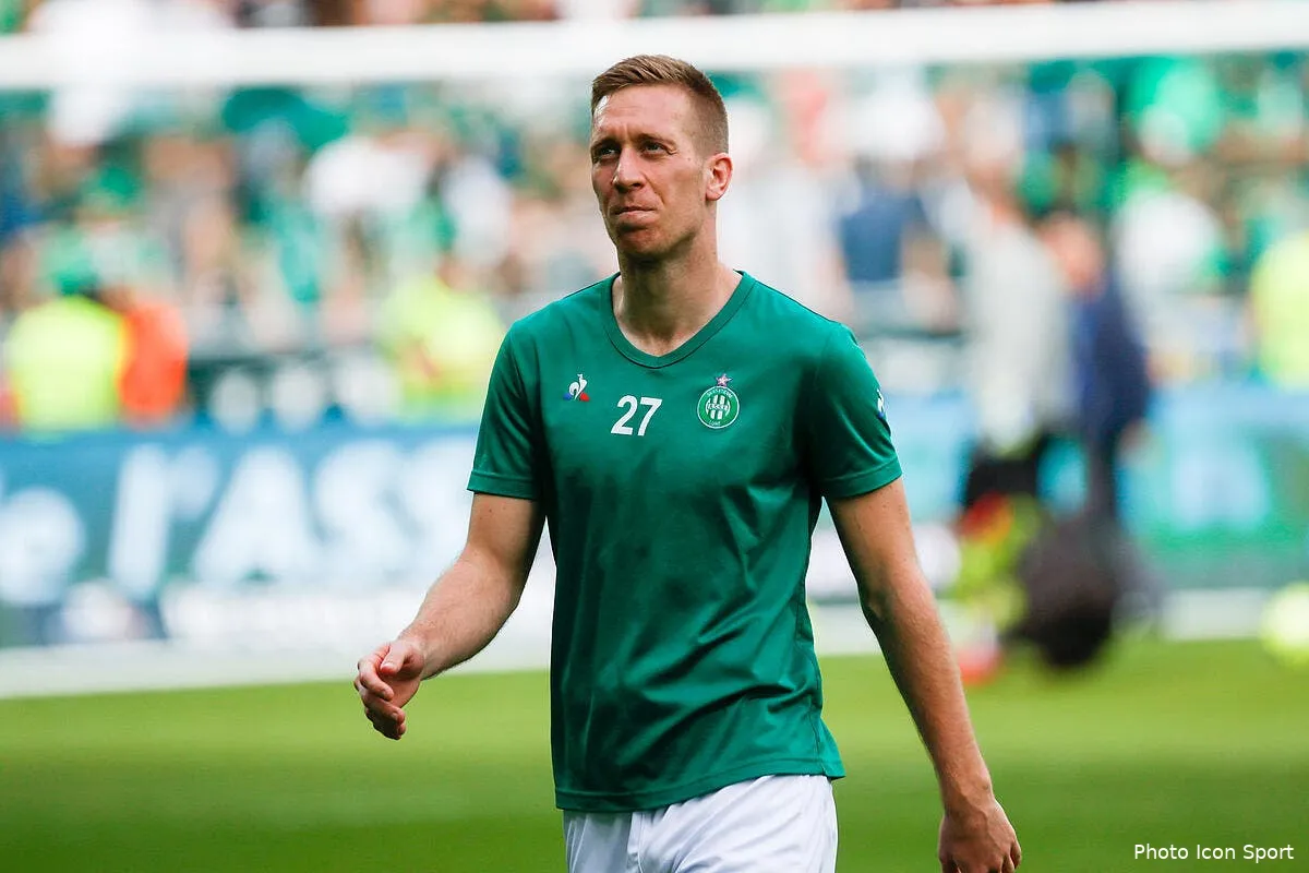 asse les verts mettent leur buteur en vente pour 5 me beric 11223799