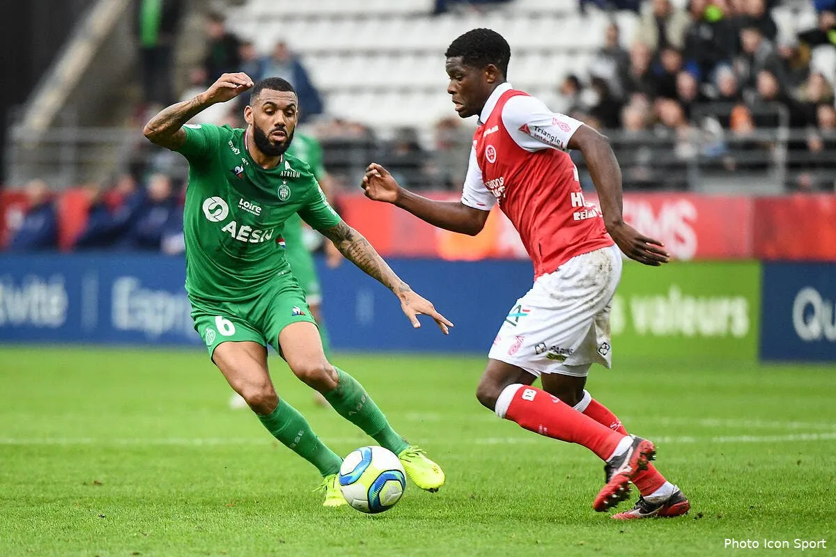 asse m vila allume les faineants qui ont tue saint etienne icon dib 081219 12 56272803