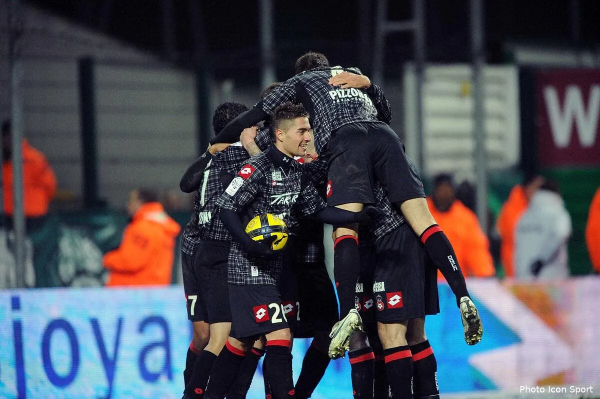 asse mounier a aussi des choses a dire aux supporters iconsport jpt260211 01 106168688