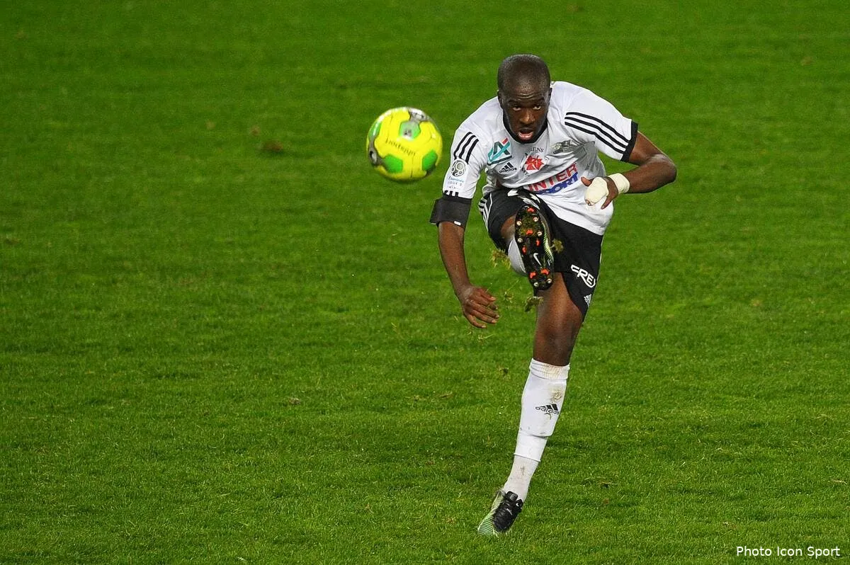 asse ndombele a l ol les verts avaient des annees de retard iconsport fer 170317 11 52192203