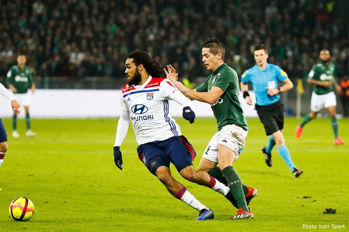 asse ol les supporters de lyon prives de derby icon bia 200119 08 13265341