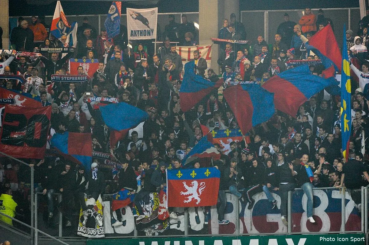 asse ol seulement 300 lyonnais autorises dans le chaudron iconsport jpt 301114 08 75168390