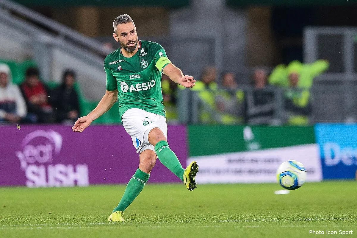 asse perrin veut surfer sur la serie debutee sous printant icon bap 271019 93 92270787