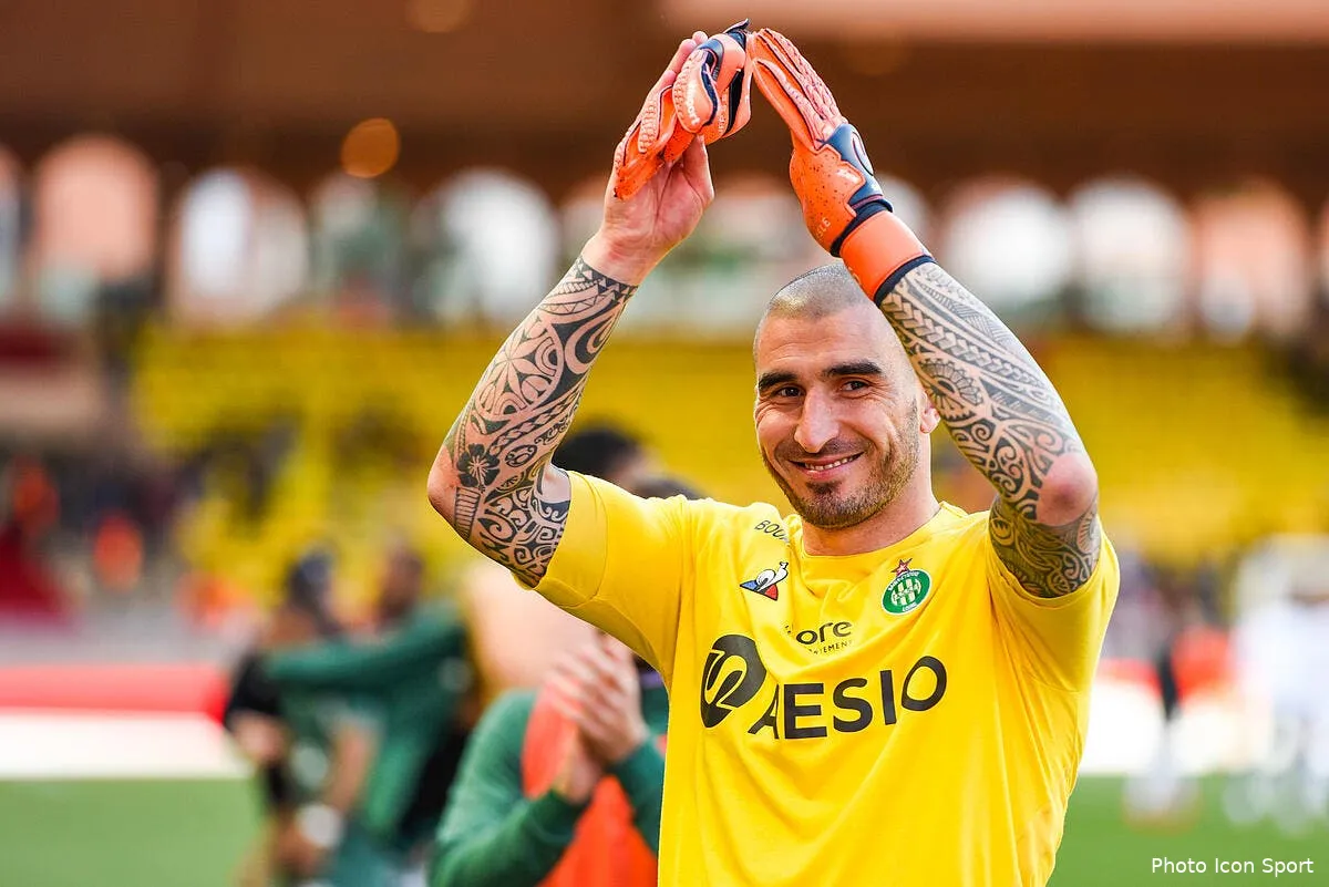 asse pierre menes promet l enfer aux verts avec ruffier icon del 050519 16 17285997