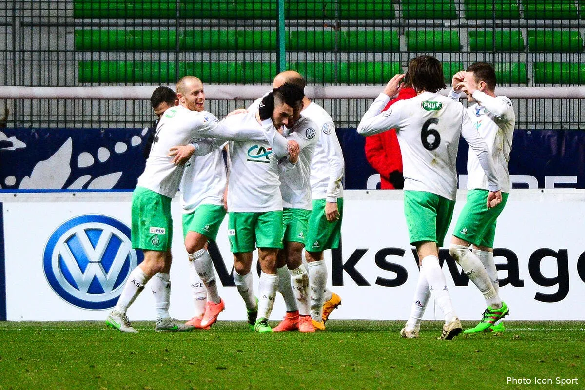 asse podium europa league les verts ont un autre reve cette saison iconsport win 100216 08 28133956