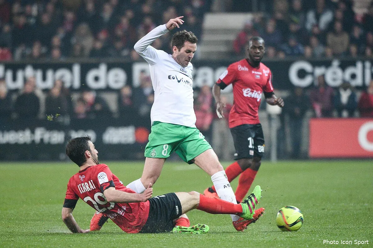 asse pousse vers la sortie il a deux offres de caen et bastia iconsport nlg 120316 17 74165928