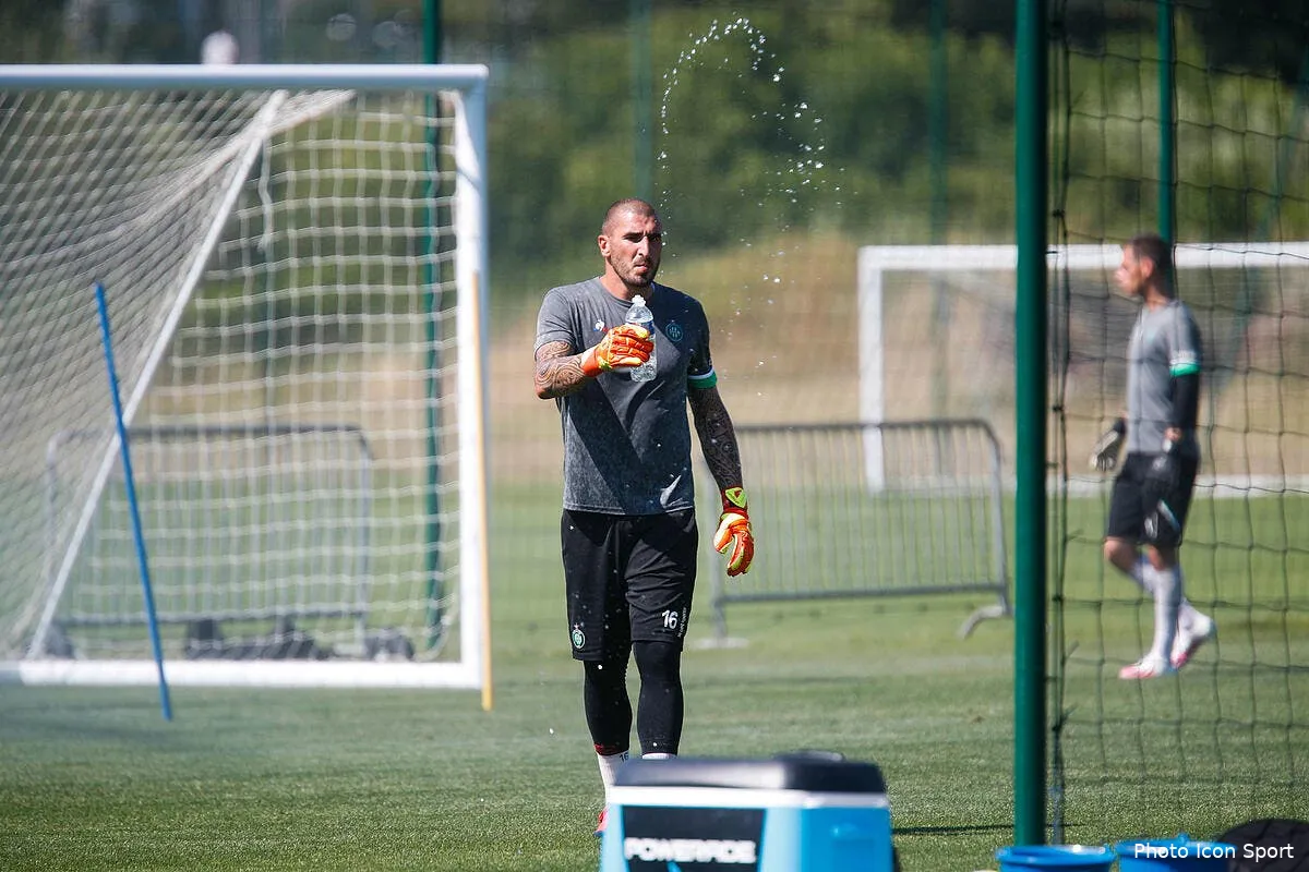 asse ruffier c est fini puel le pousse dehors icon 25i4529 copie293139