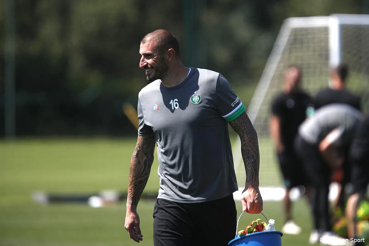 asse ruffier licencie un gigantesque scandale icon 25i4681 copie290169