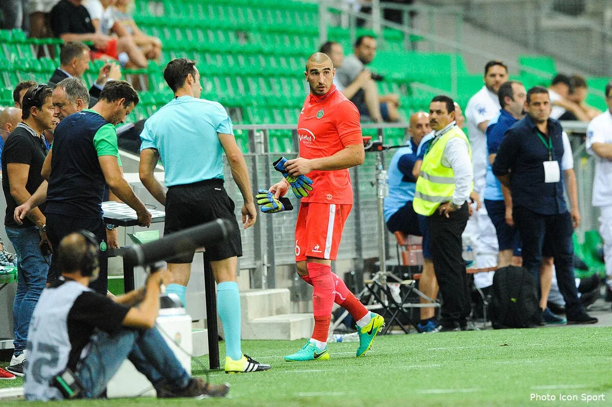 asse ruffier suspendu 3 matchs par l uefa ruffier 11153790