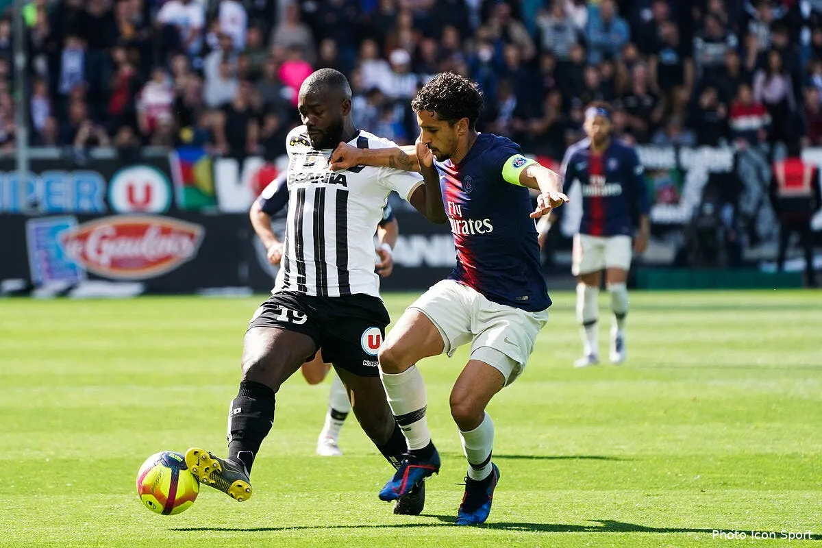 asse saint etienne defie les anglais pour ce buteur de ligue 1 bahoken 1259147