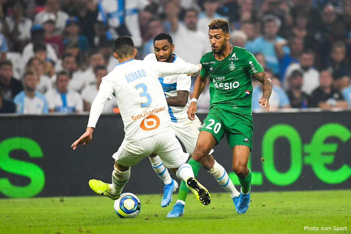 asse saint etienne met khazri et bouanga en vitrine icon dim 010919 11 24285113