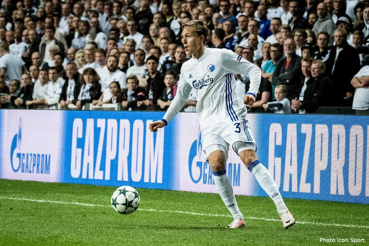 asse saint etienne pret a lacher 8 me pour un joker defensif augustinsson155254