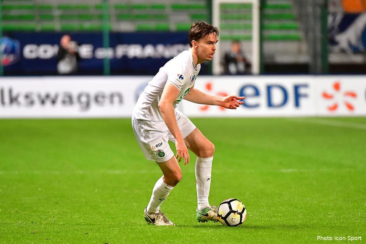 asse saint etienne tout proche de lacher selnaes au mercato iconsport icon win 240118 01 38425208353