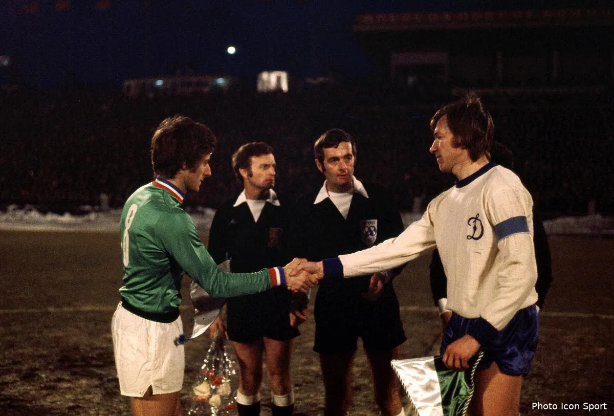 asse st etienne kiev le beau cadeau de la tele au peuple vert icon onz 061114 01 08281775