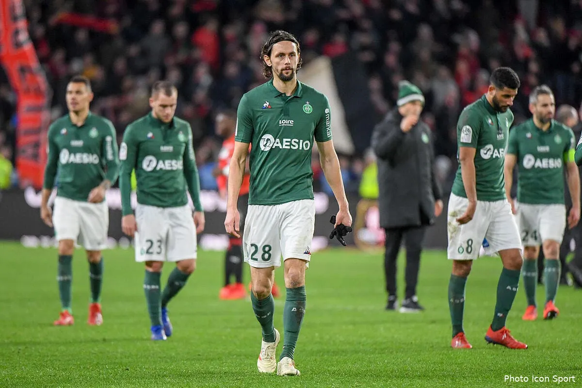 asse tout le monde adore subotic mais pas sur le terrain subotic 4249541